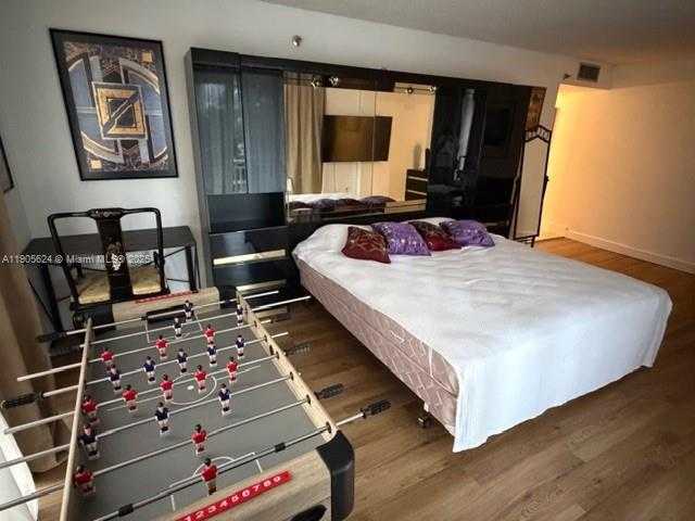 Small Image of 210 174TH ST #301, Sunny Isles Beach Number 19