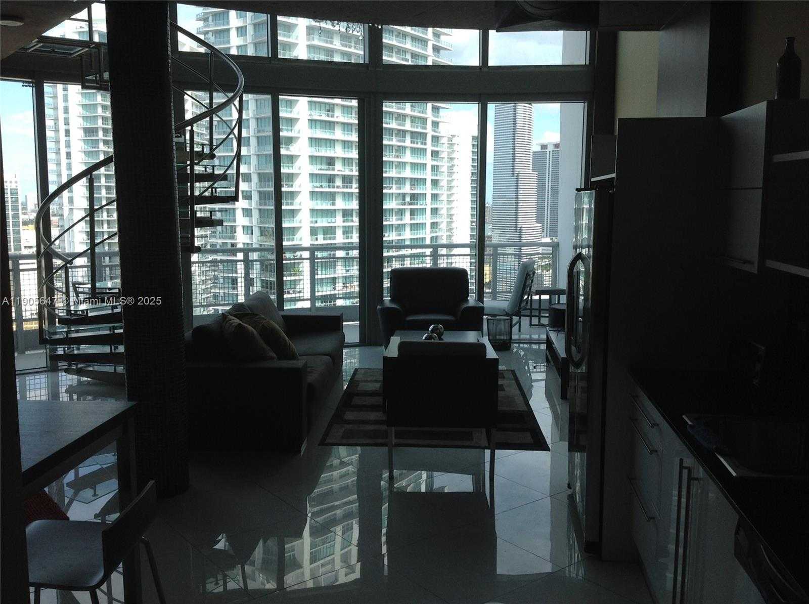 Small Image of 690 SOUTH WEST 1ST CT #PHI-01, Miami Number 7