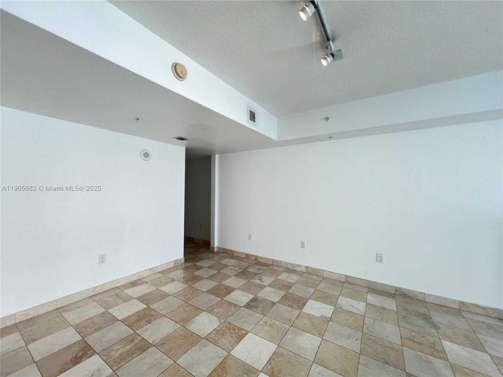 Small Image of 41 SOUTH EAST 5TH ST #2211, Miami Number 10