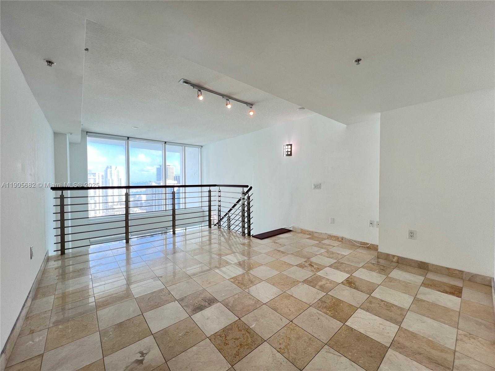 Small Image of 41 SOUTH EAST 5TH ST #2211, Miami Number 13