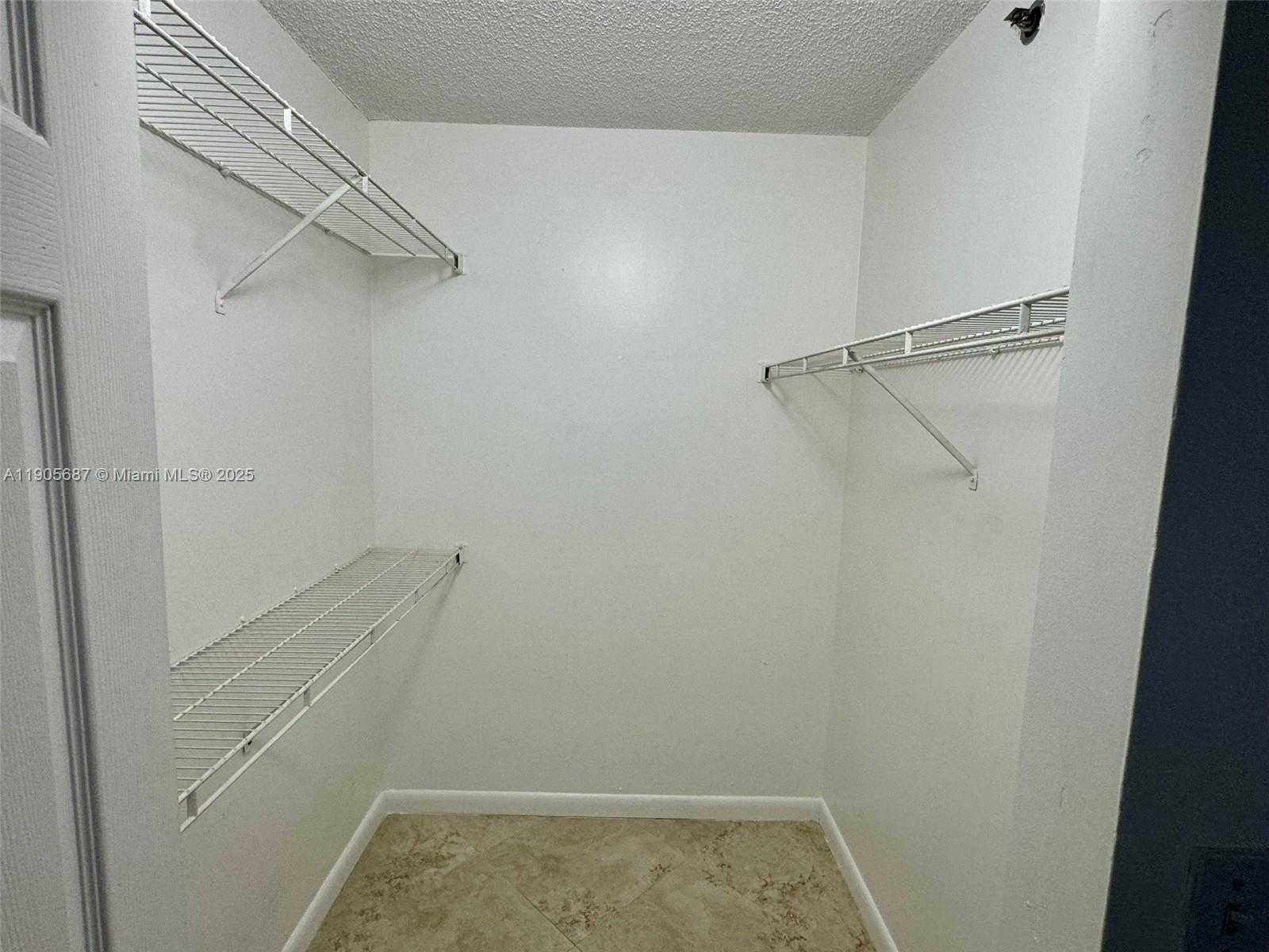 Small Image of 19999 EAST COUNTRY CLUB DR #1604, Aventura Number 12