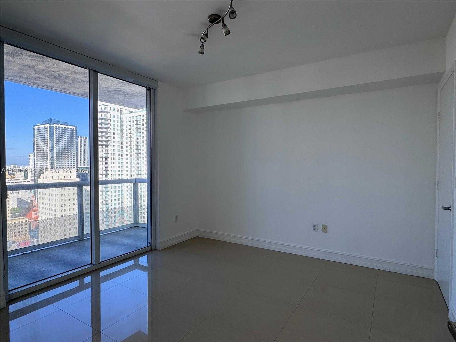 Small Image of 50 BISCAYNE BLVD #2507, Miami Number 12