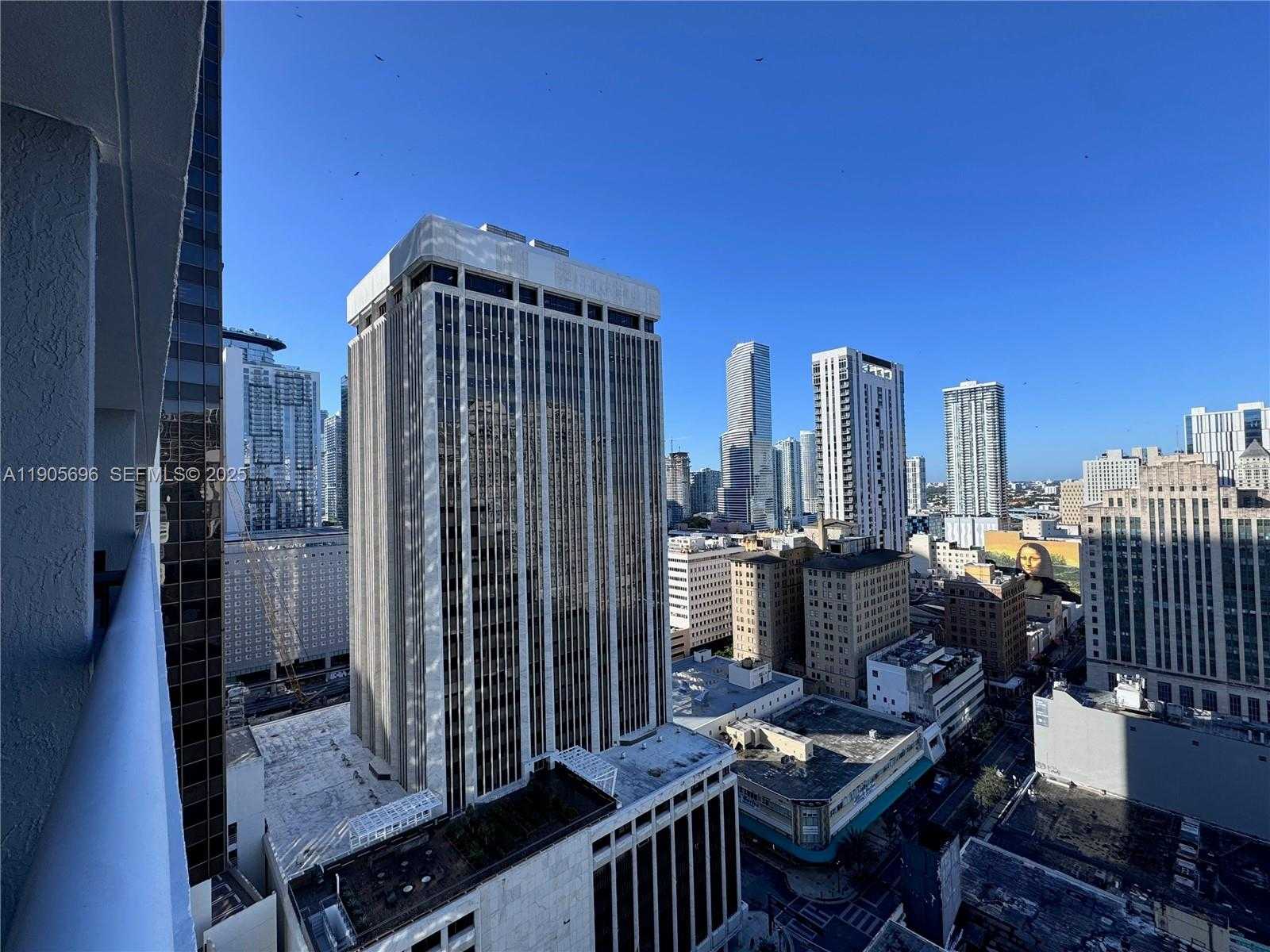 Small Image of 50 BISCAYNE BLVD #2507, Miami Number 17