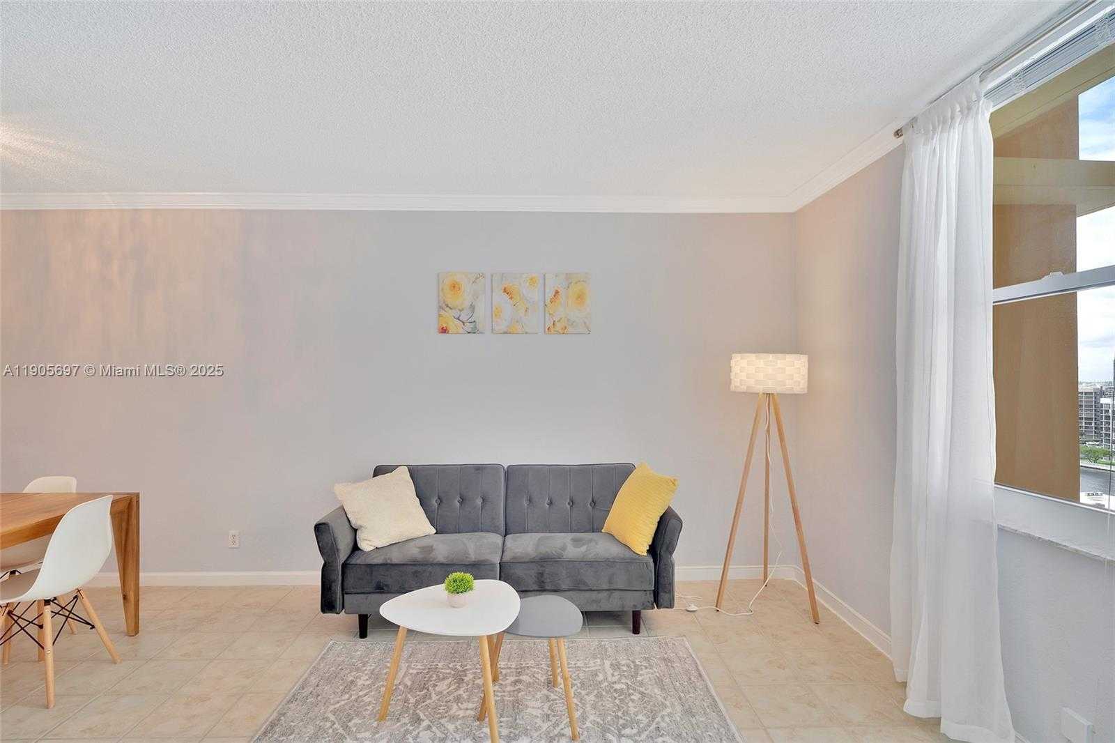 Small Image of 2501 SOUTH OCEAN DR #1432, Hollywood Number 2