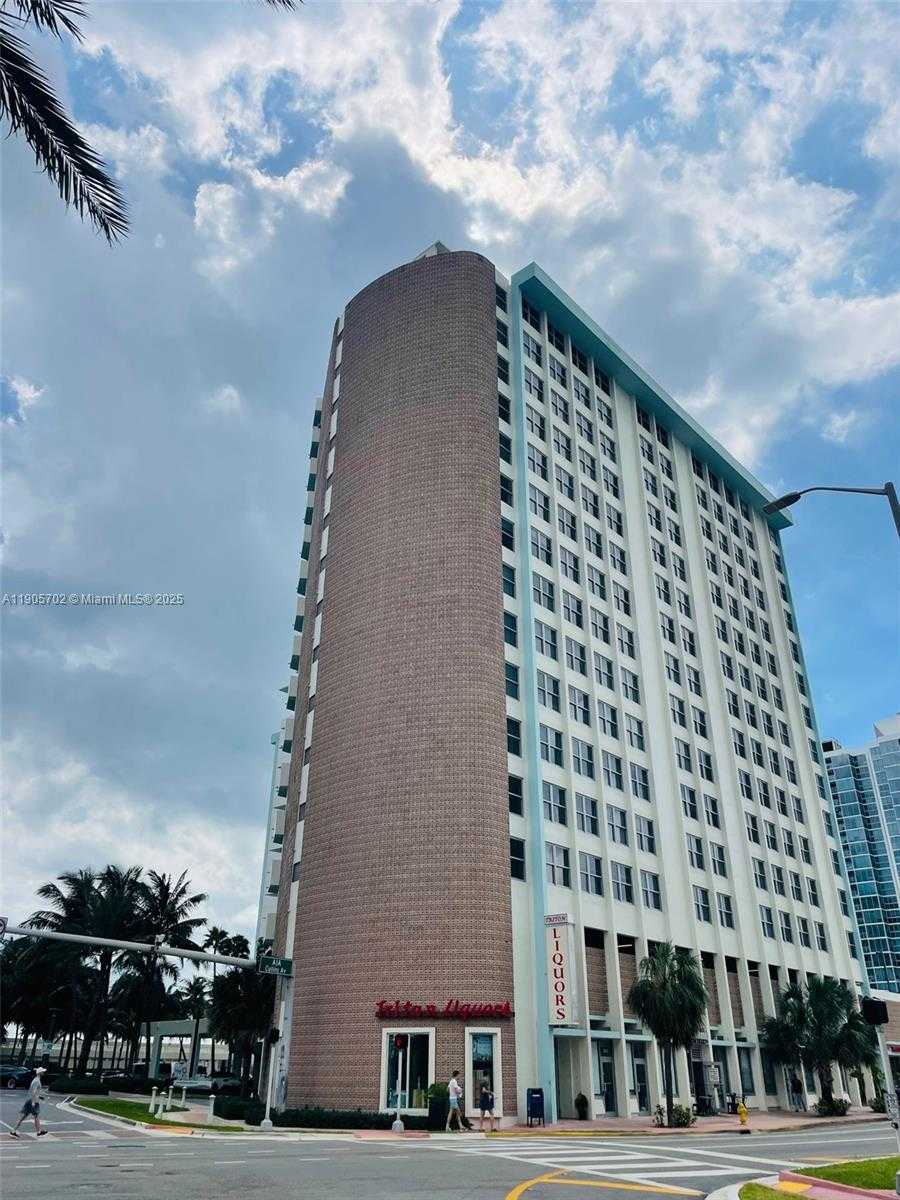 Small Image of 2899 COLLINS AVE #648, Miami Beach Number 1