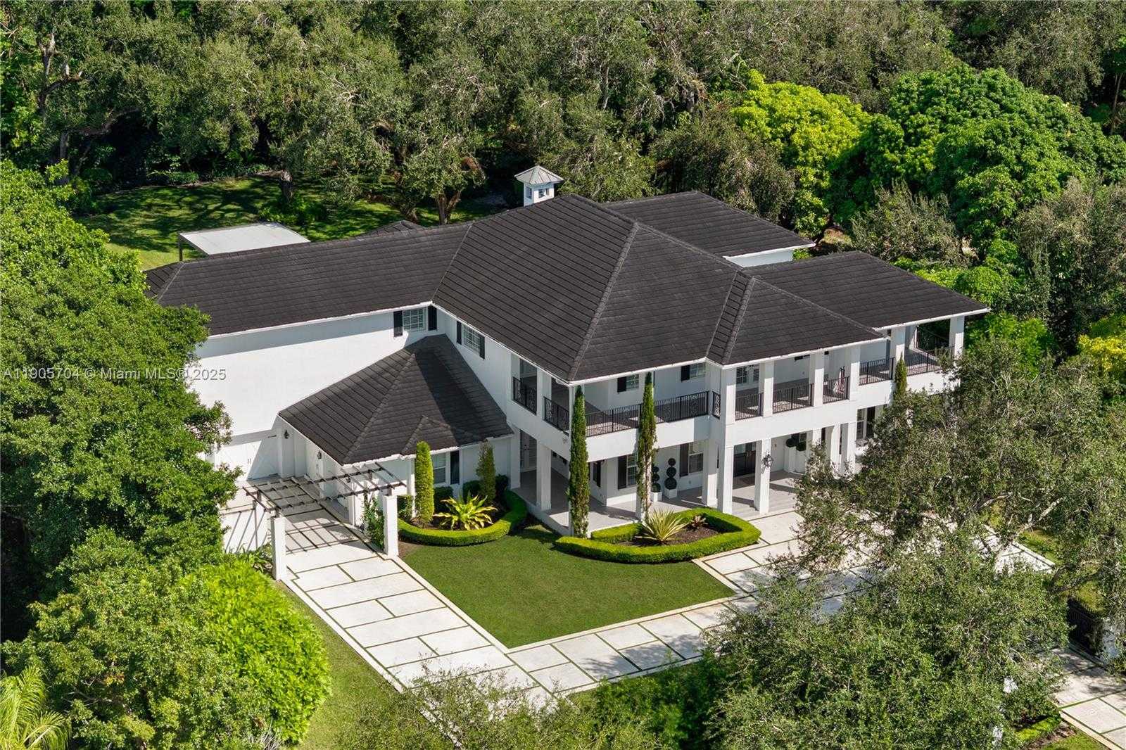 Small Image of 8551 SOUTH WEST 102ND ST, Miami Number 13