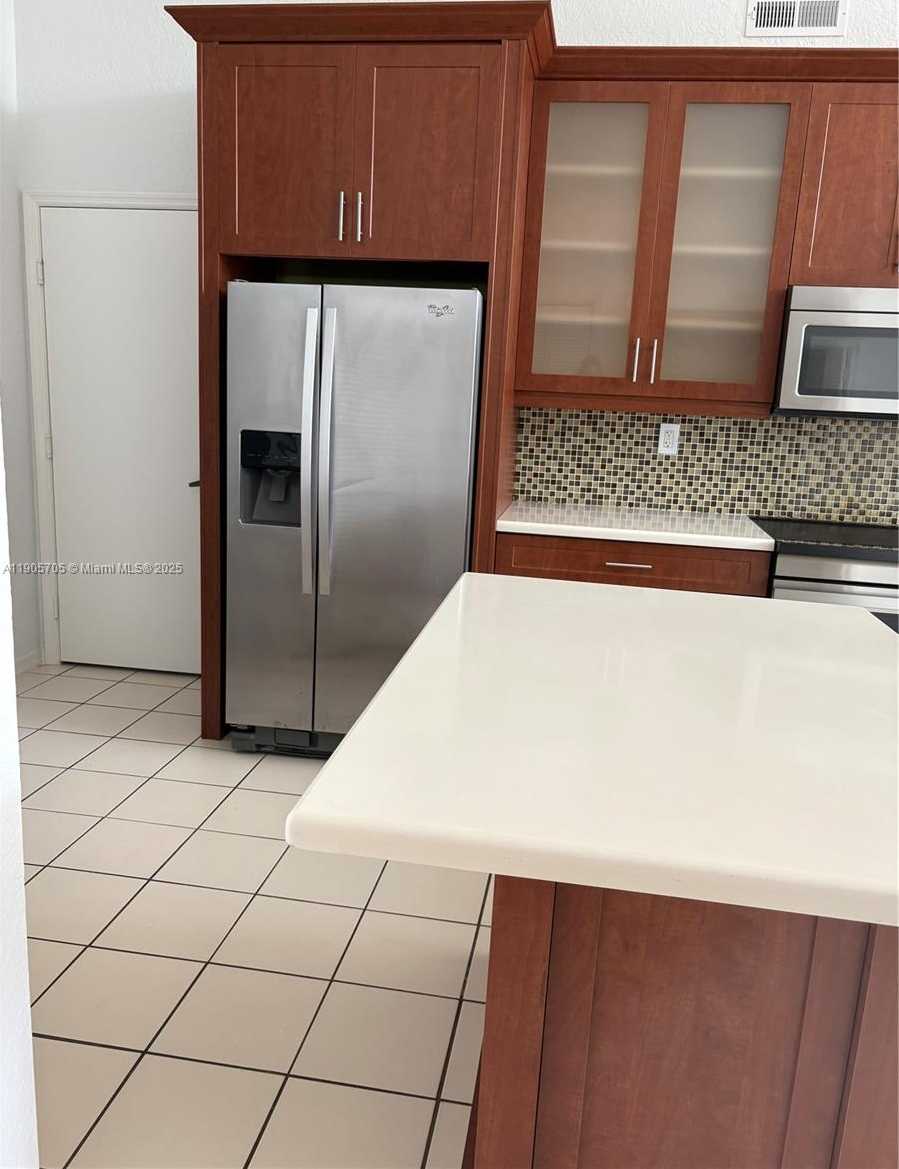 Small Image of 10572 NORTH WEST 51ST TER, Doral Number 10