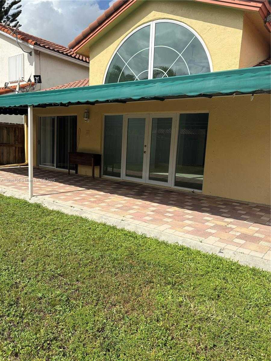 Small Image of 10572 NORTH WEST 51ST TER, Doral Number 36