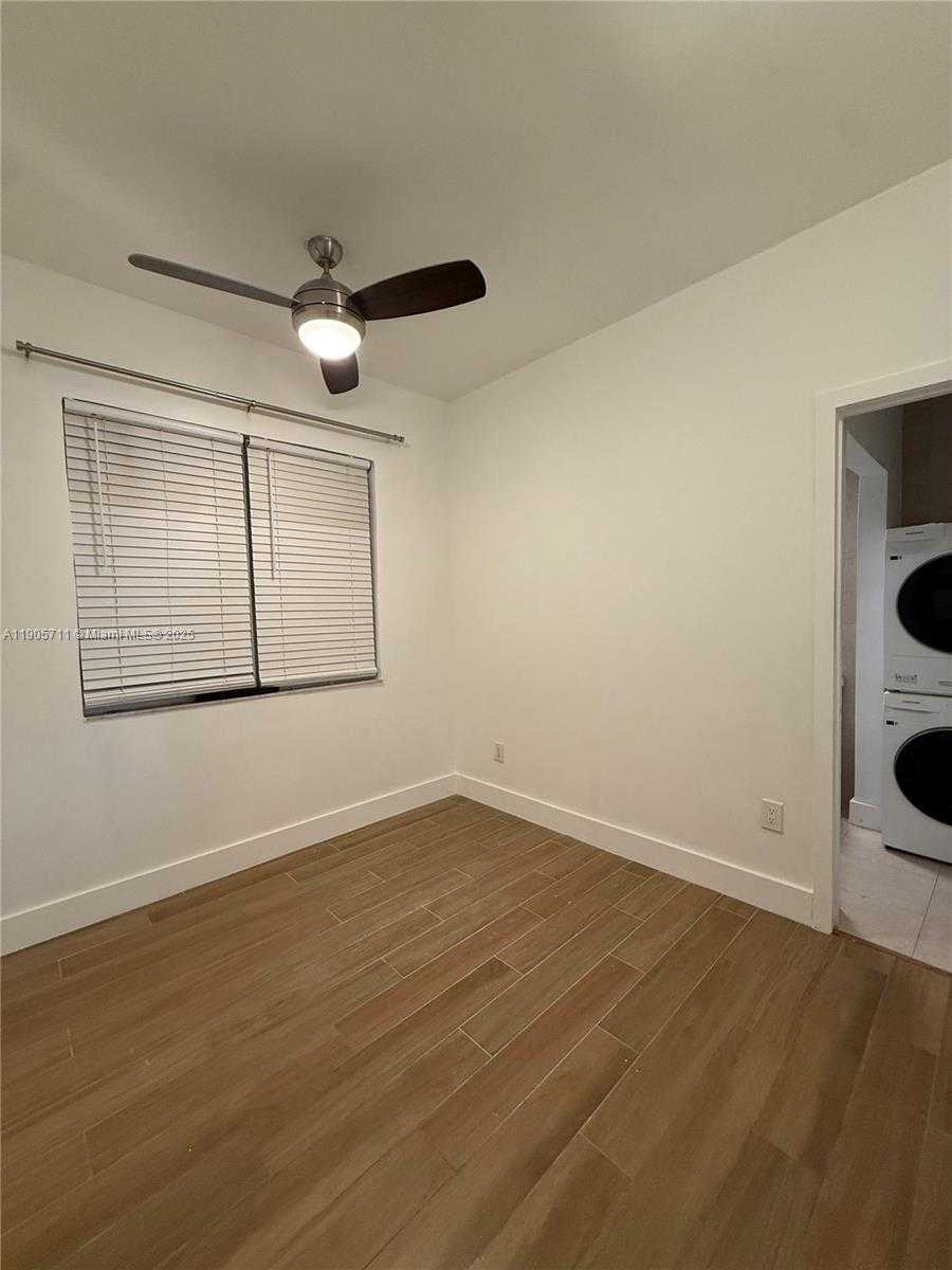 Small Image of 349 MERIDIAN AVE #B103, Miami Beach Number 12