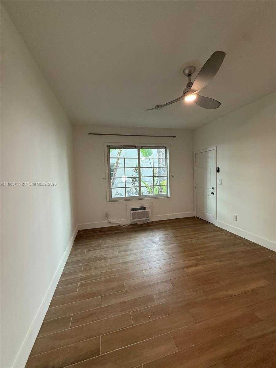 Small Image of 349 MERIDIAN AVE #B103, Miami Beach Number 3