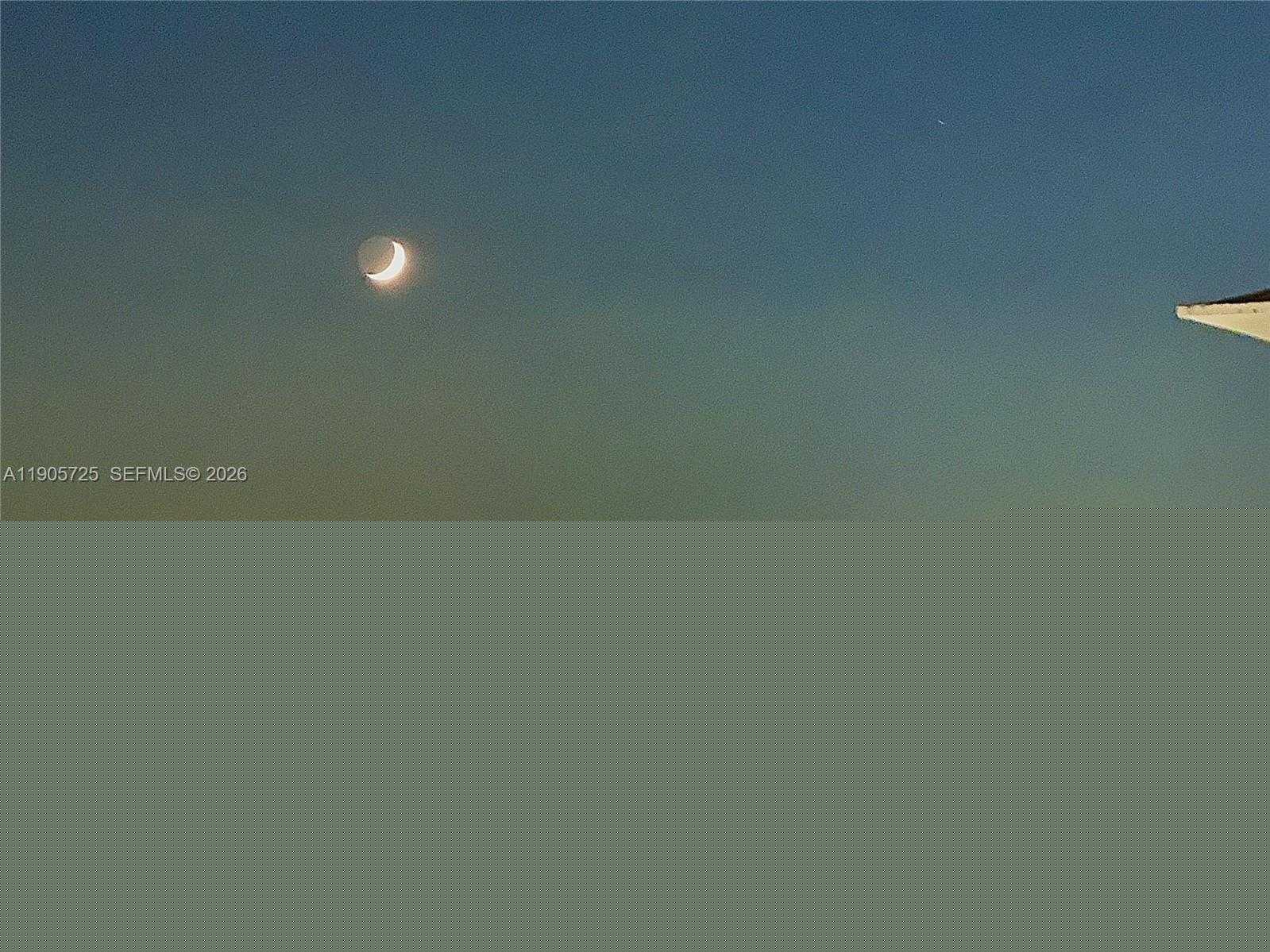 Small Image of 1340 LINCOLN RD #801, Miami Beach Number 3