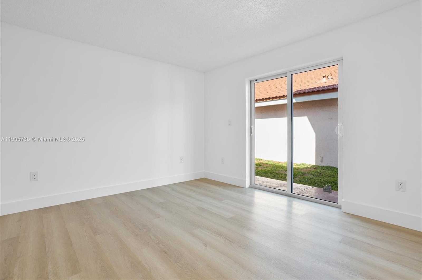 Small Image of 8501 NORTH WEST 191ST ST #8501, Hialeah Number 16