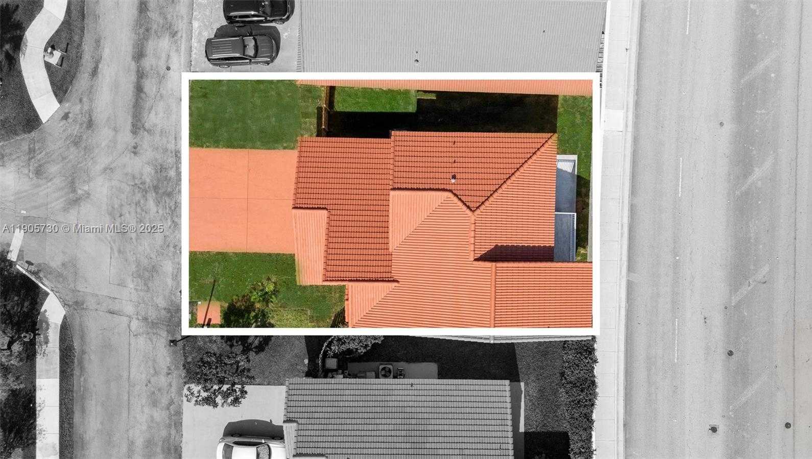 Small Image of 8501 NORTH WEST 191ST ST #8501, Hialeah Number 33