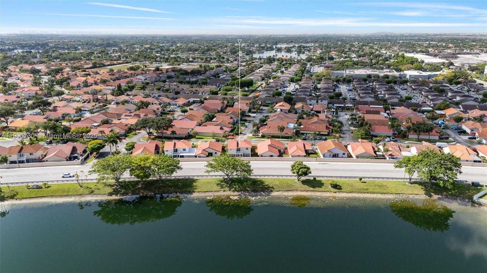 Small Image of 8501 NORTH WEST 191ST ST #8501, Hialeah Number 36