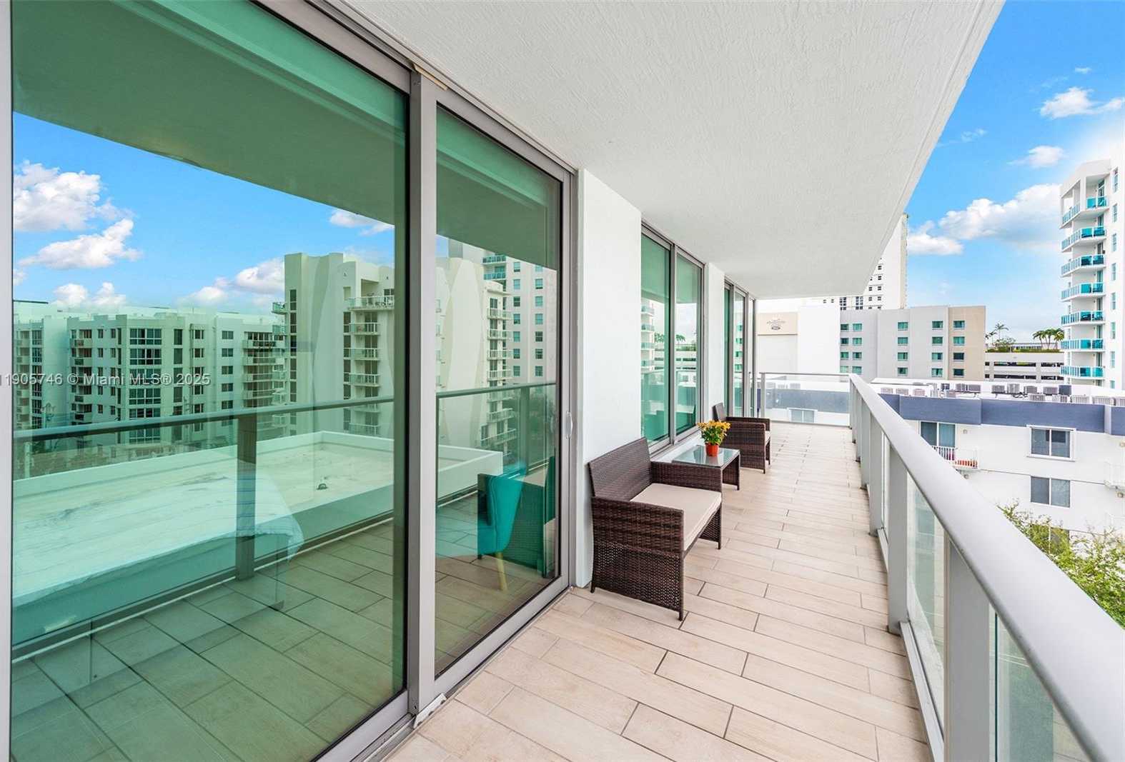 Small Image of 1600 SOUTH WEST 1ST AVE #602, Miami Number 4