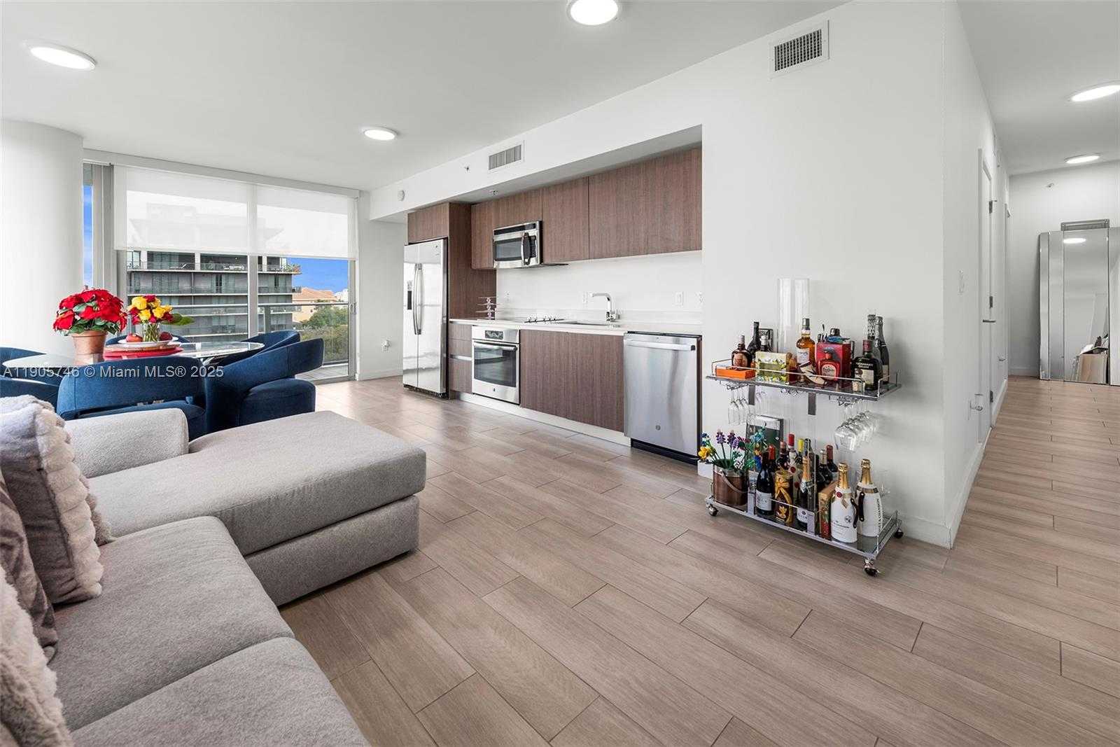 Small Image of 1600 SOUTH WEST 1ST AVE #602, Miami Number 8