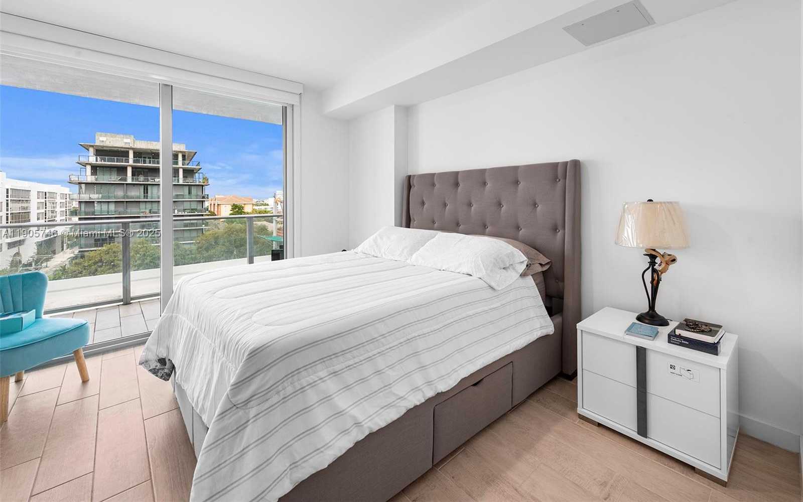 Small Image of 1600 SOUTH WEST 1ST AVE #602, Miami Number 9