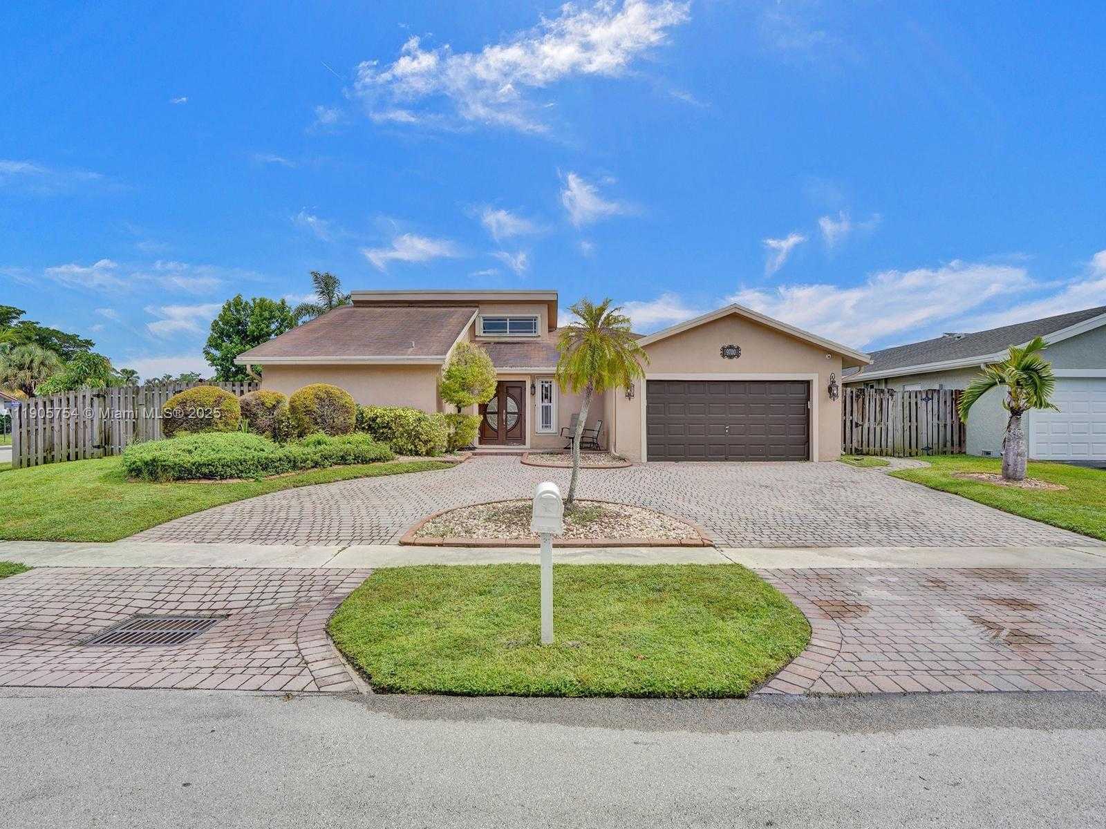 Small Image of 9700 NORTH WEST 33RD ST #9700, Sunrise Number 4