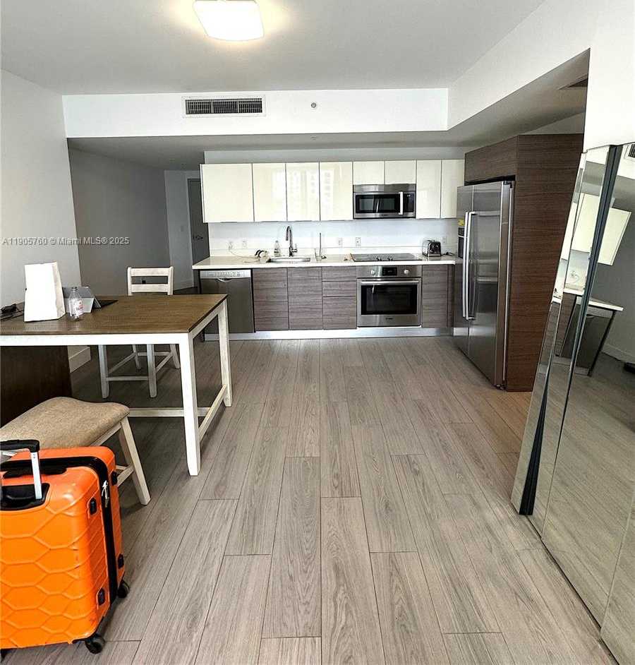 Small Image of 1010 SOUTH WEST 2ND AVE #910, Miami Number 10