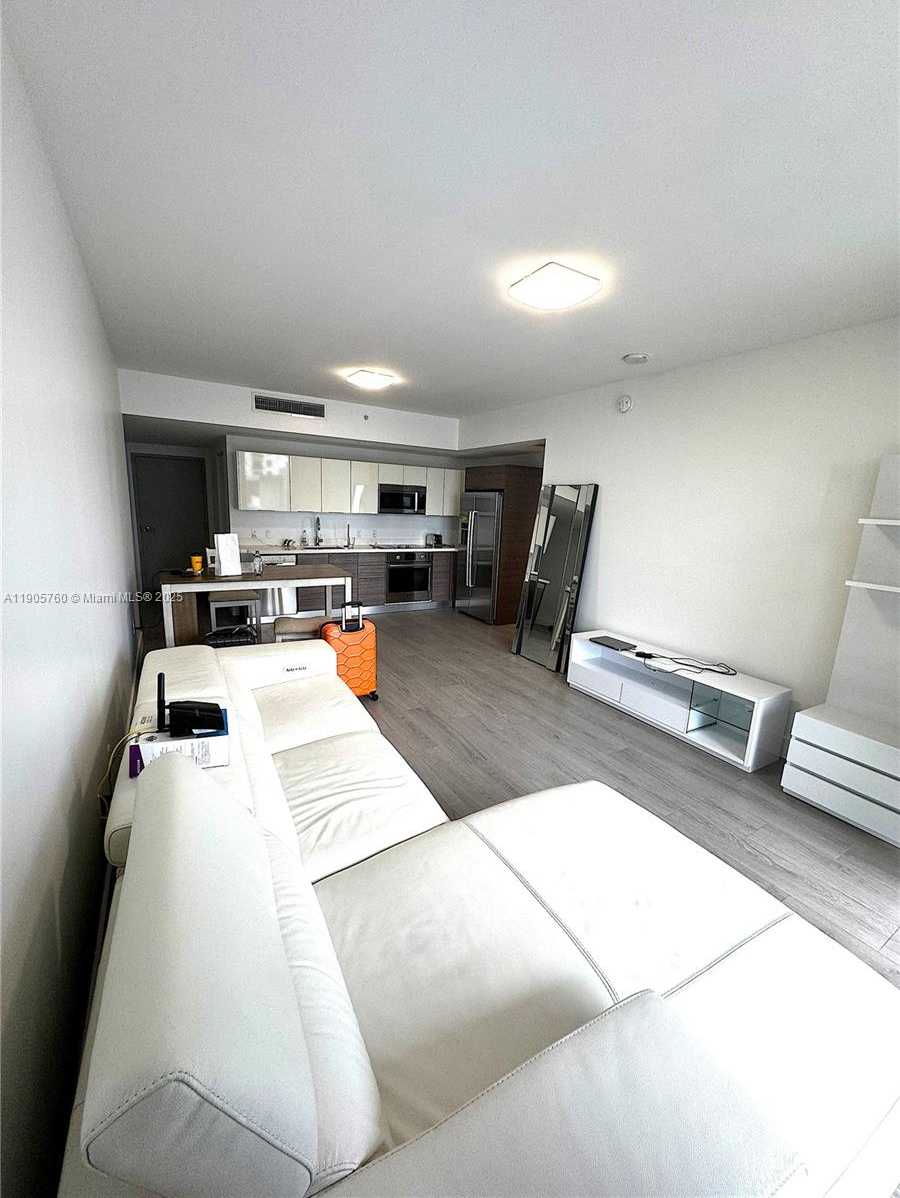 Small Image of 1010 SOUTH WEST 2ND AVE #910, Miami Number 13