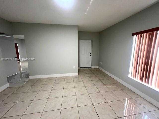 Small Image of 14526 SOUTH WEST 170TH ST, Miami Number 19