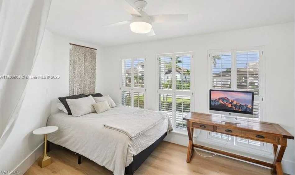 Small Image of 444 N BARFIELD DR, Marco Island Number 12