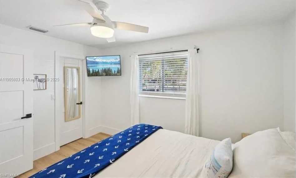 Small Image of 444 N BARFIELD DR, Marco Island Number 22