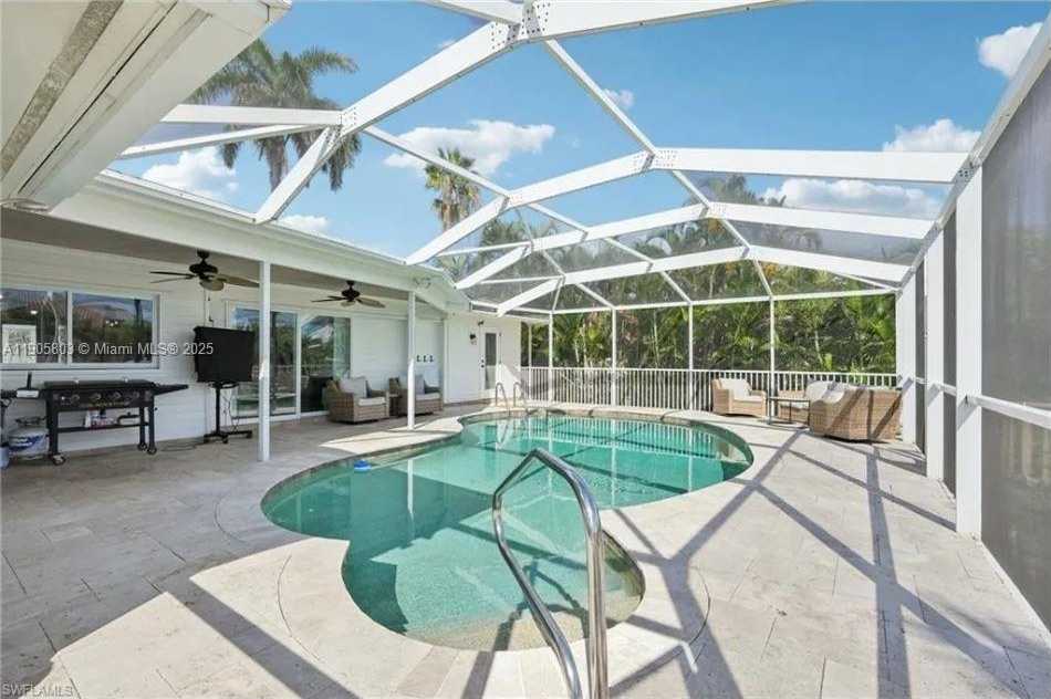 Small Image of 444 N BARFIELD DR, Marco Island Number 27