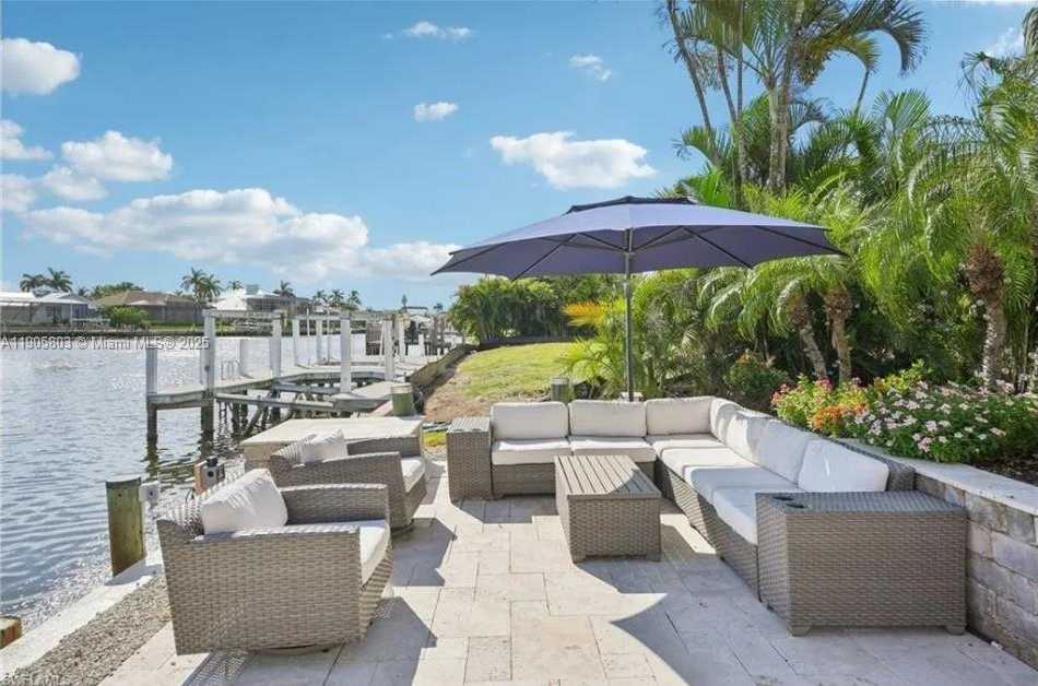 Small Image of 444 N BARFIELD DR, Marco Island Number 31