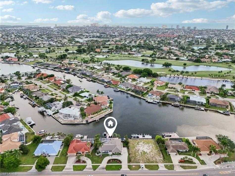 Small Image of 444 N BARFIELD DR, Marco Island Number 37