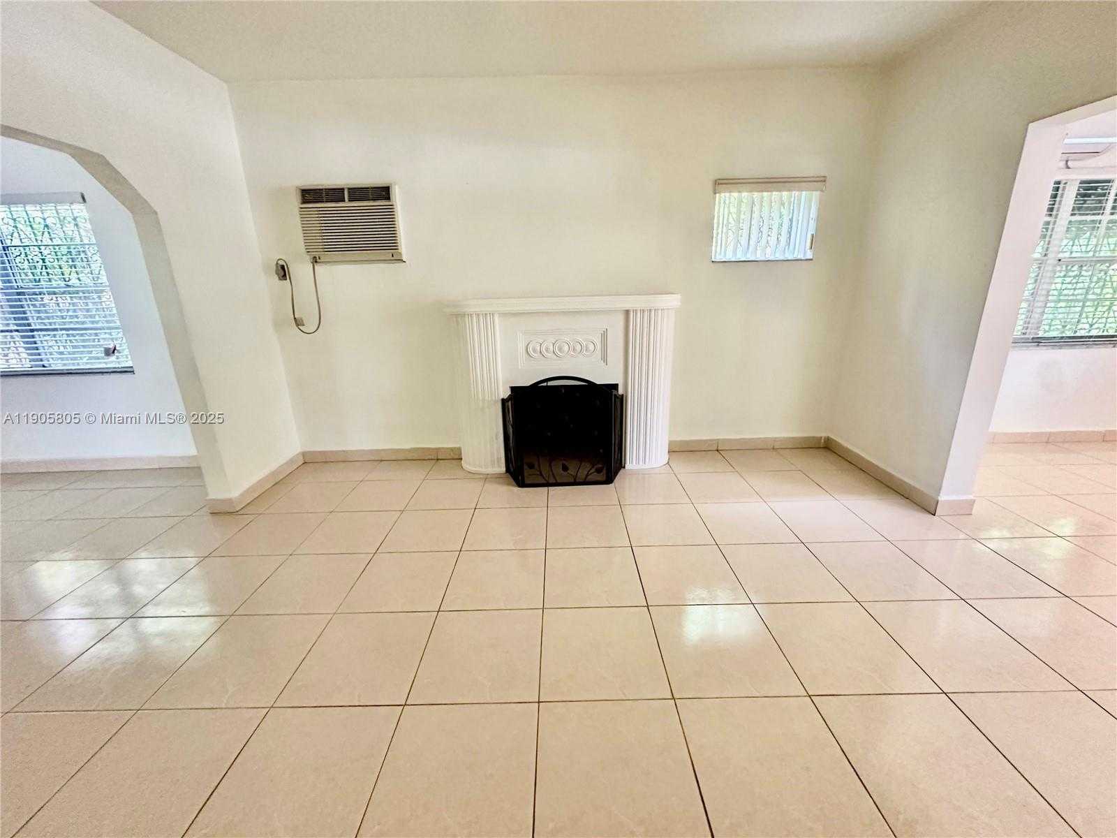 Small Image of 1508 SOUTH WEST 13TH AVE, Miami Number 11