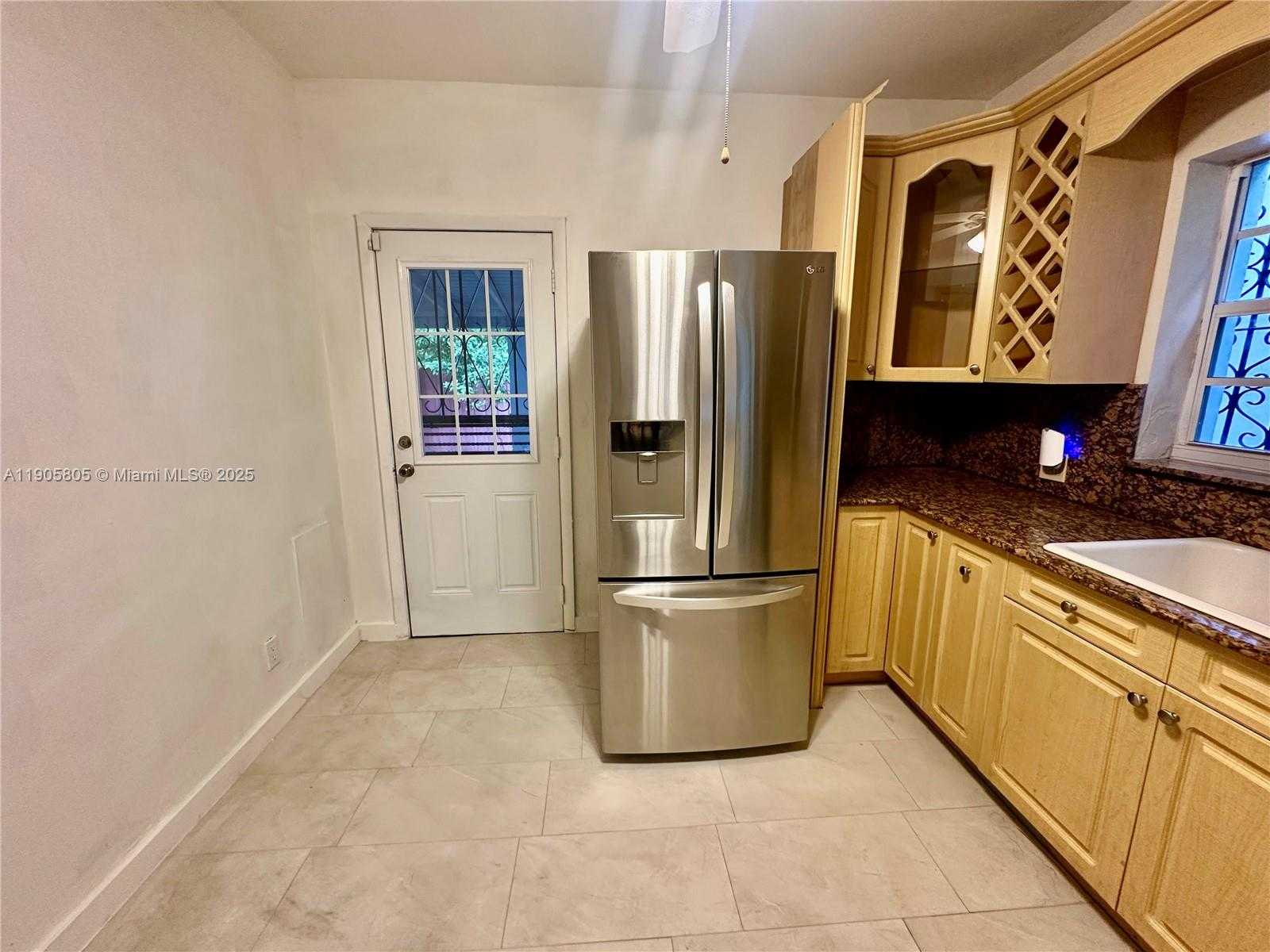 Small Image of 1508 SOUTH WEST 13TH AVE, Miami Number 15