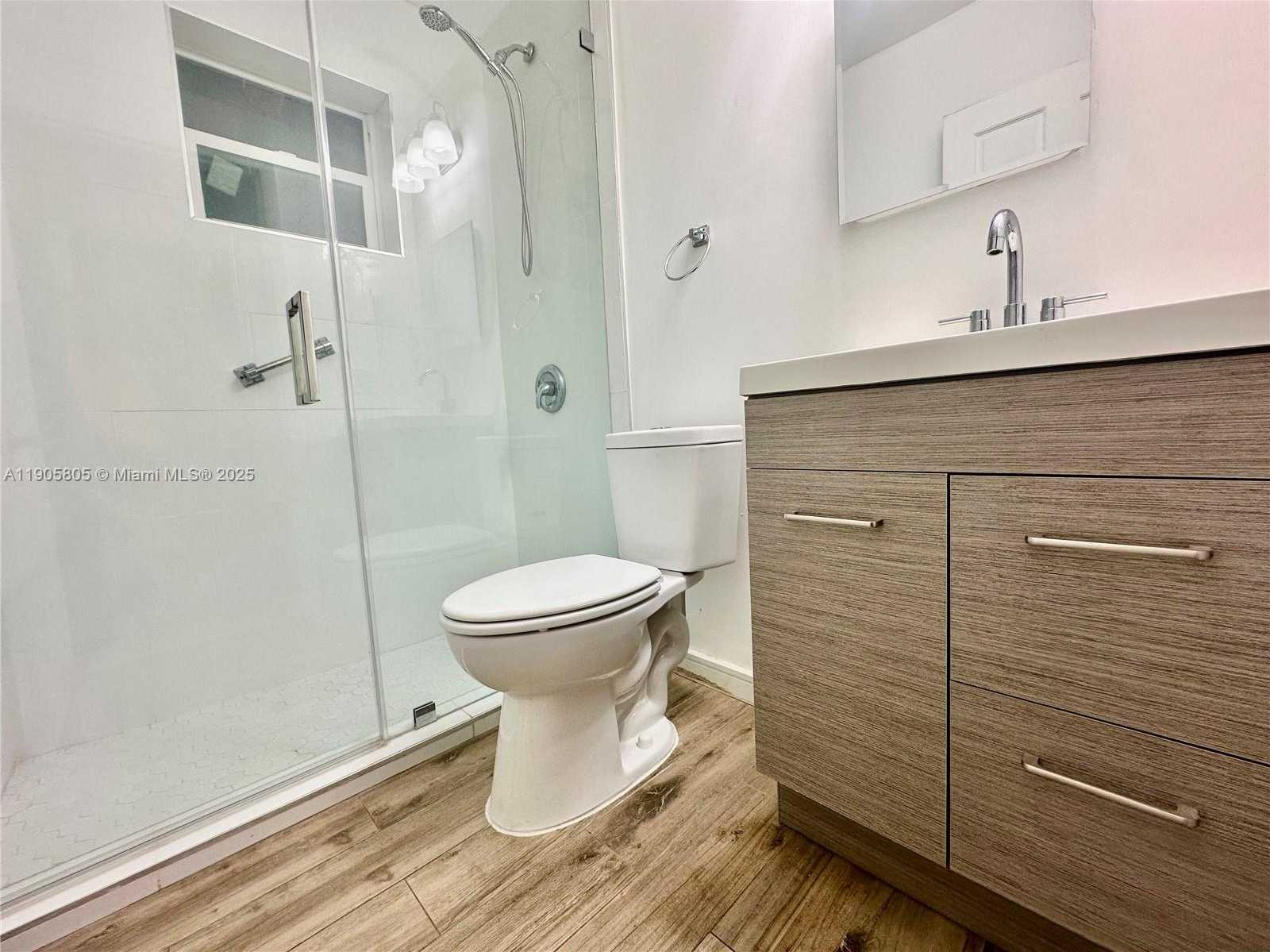 Small Image of 1508 SOUTH WEST 13TH AVE, Miami Number 18