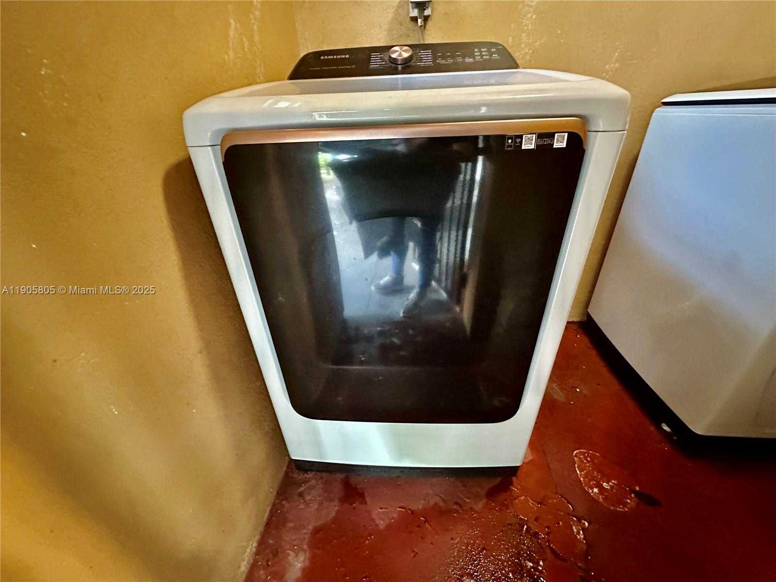 Small Image of 1508 SOUTH WEST 13TH AVE, Miami Number 25