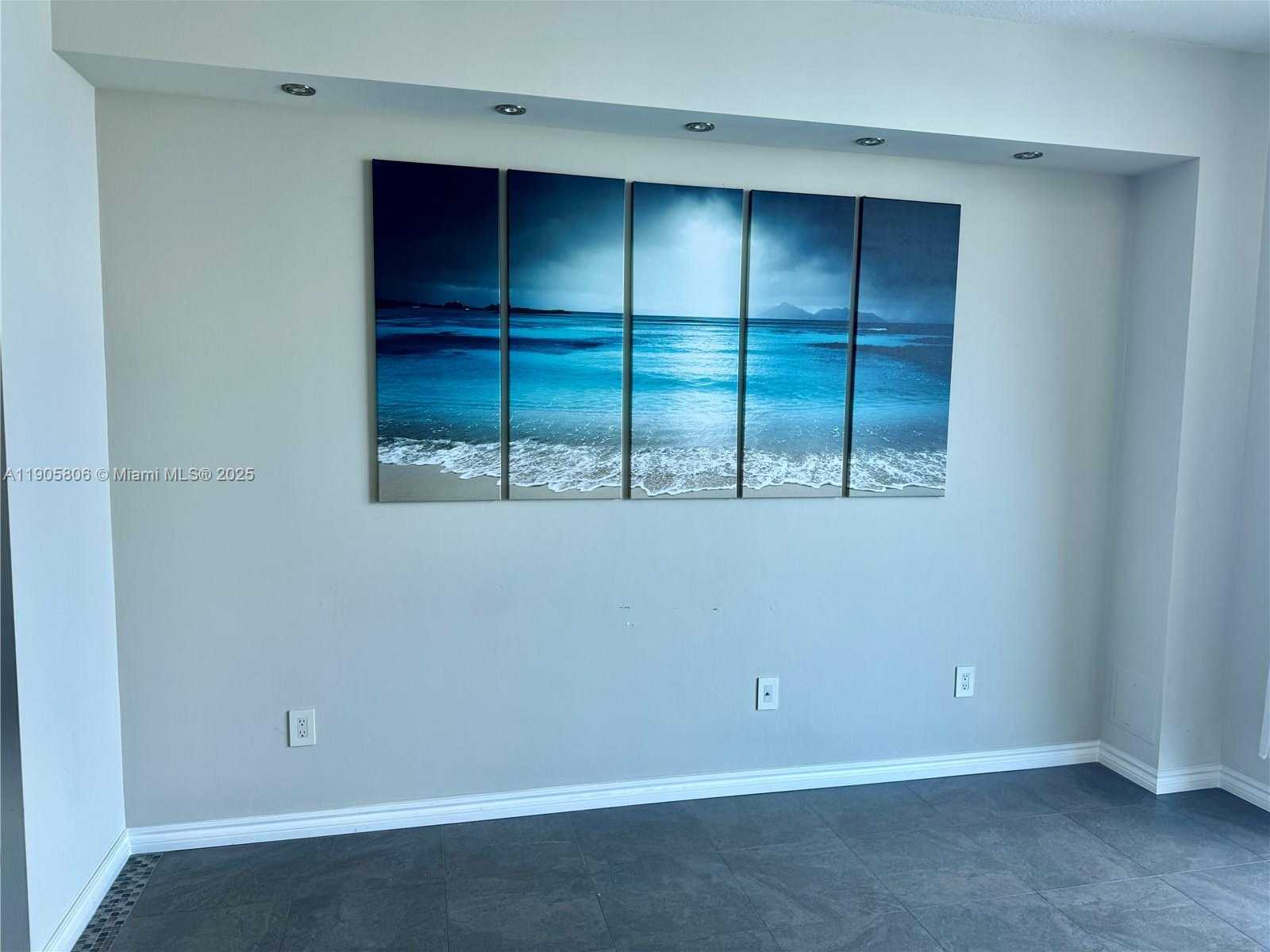 Small Image of 1945 SOUTH OCEAN DR #2311, Hallandale Beach Number 11