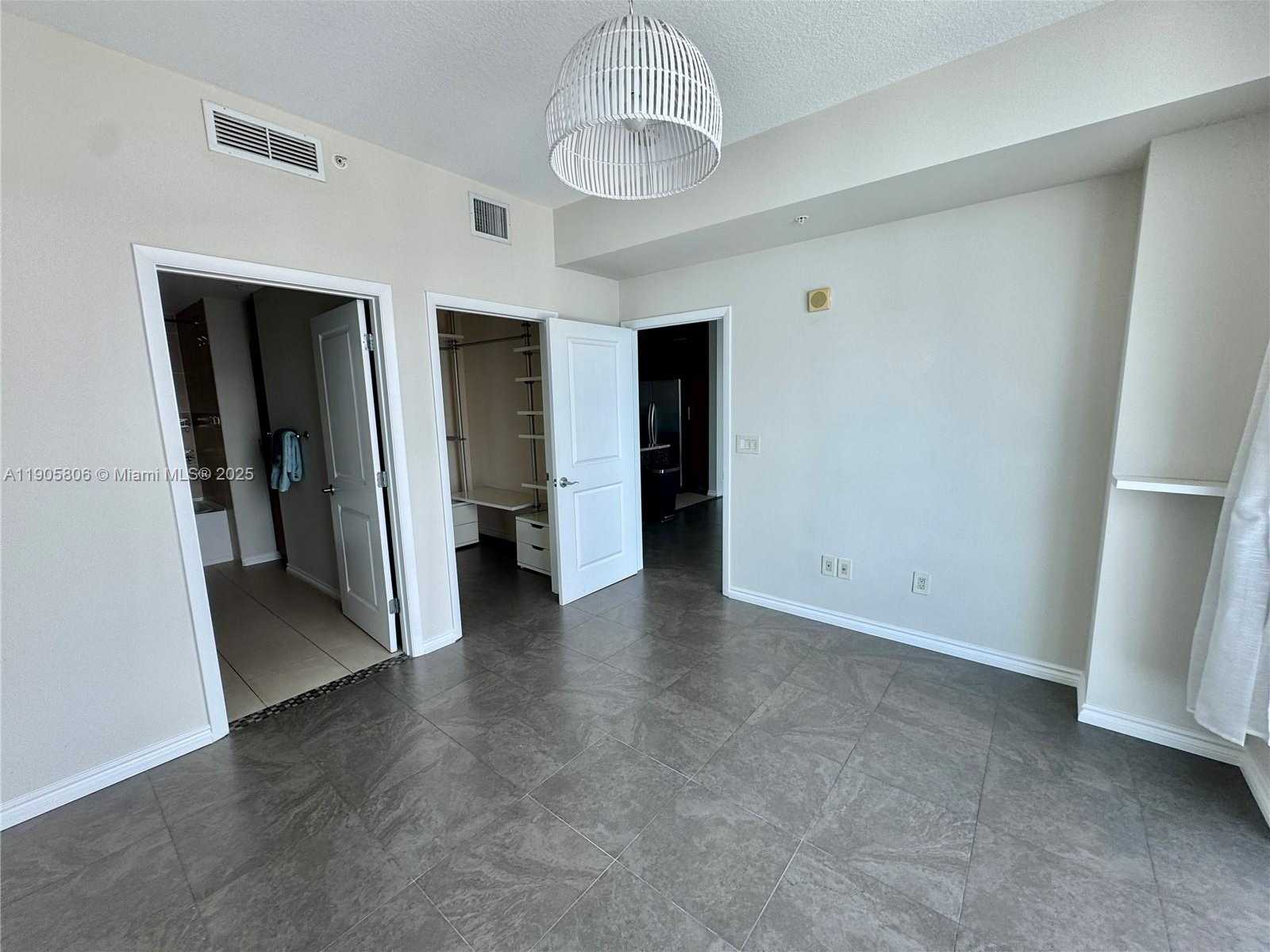 Small Image of 1945 SOUTH OCEAN DR #2311, Hallandale Beach Number 20