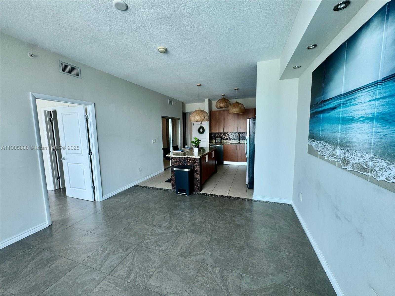 Small Image of 1945 SOUTH OCEAN DR #2311, Hallandale Beach Number 7