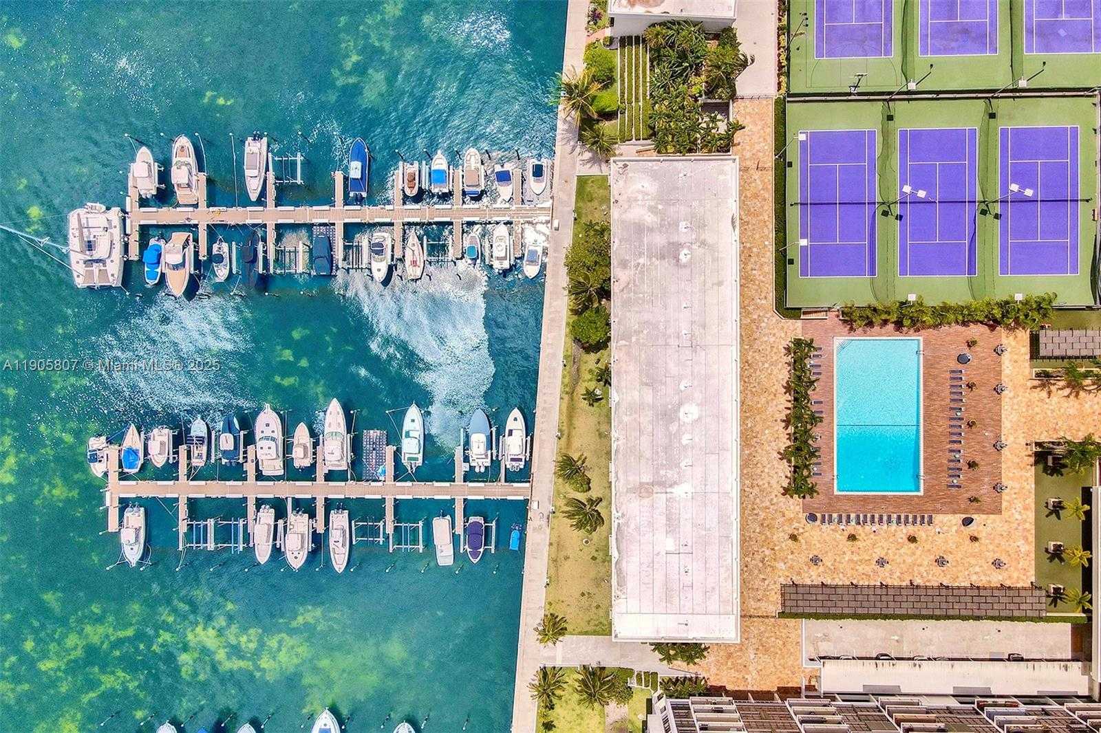 Small Image of 1901 BRICKELL AVE #B2214, Miami Number 24