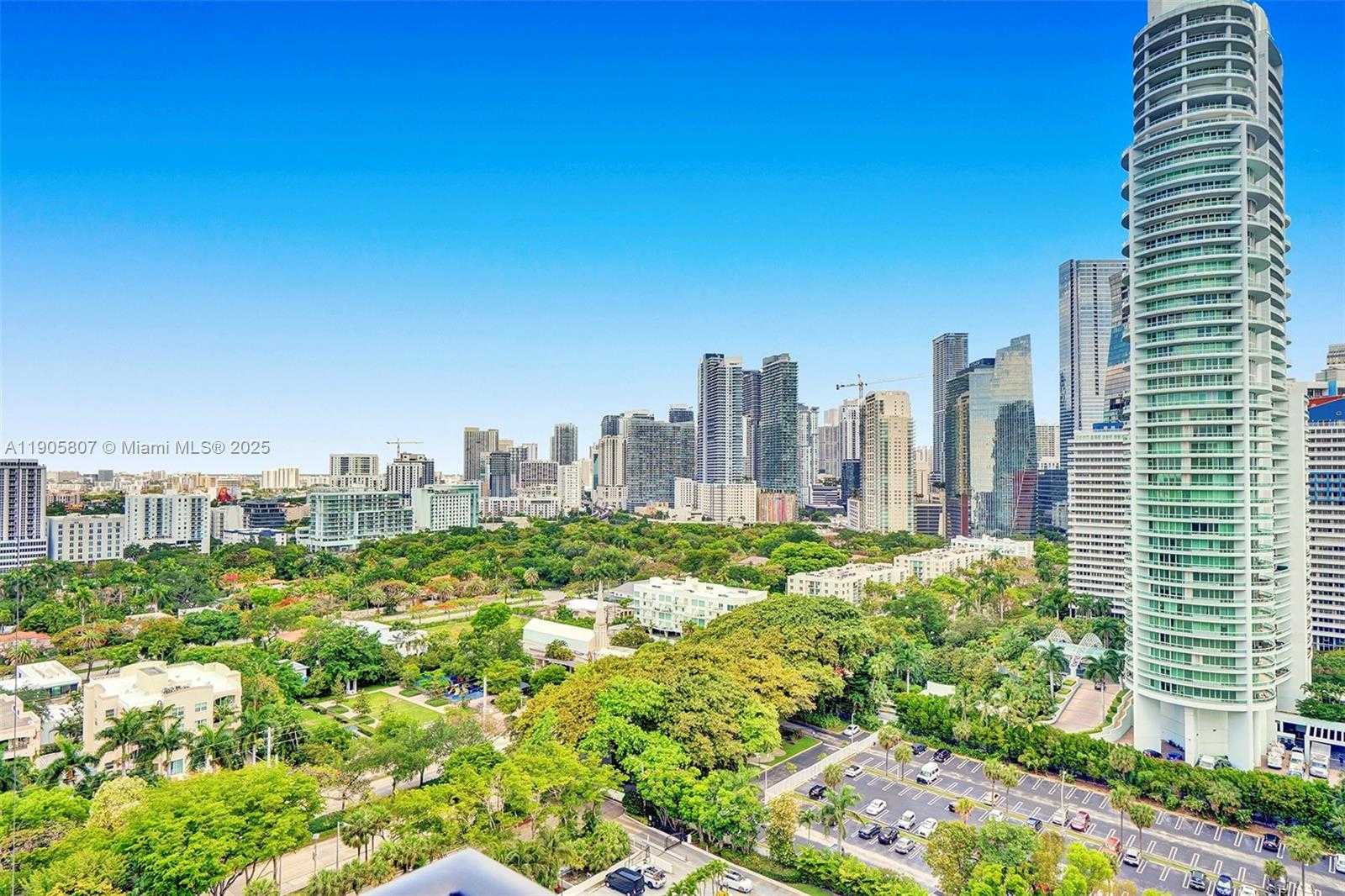 Small Image of 1901 BRICKELL AVE #B2214, Miami Number 29