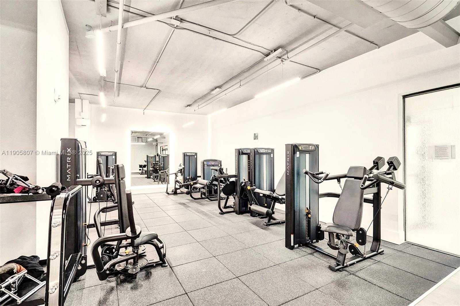 Small Image of 1901 BRICKELL AVE #B2214, Miami Number 39