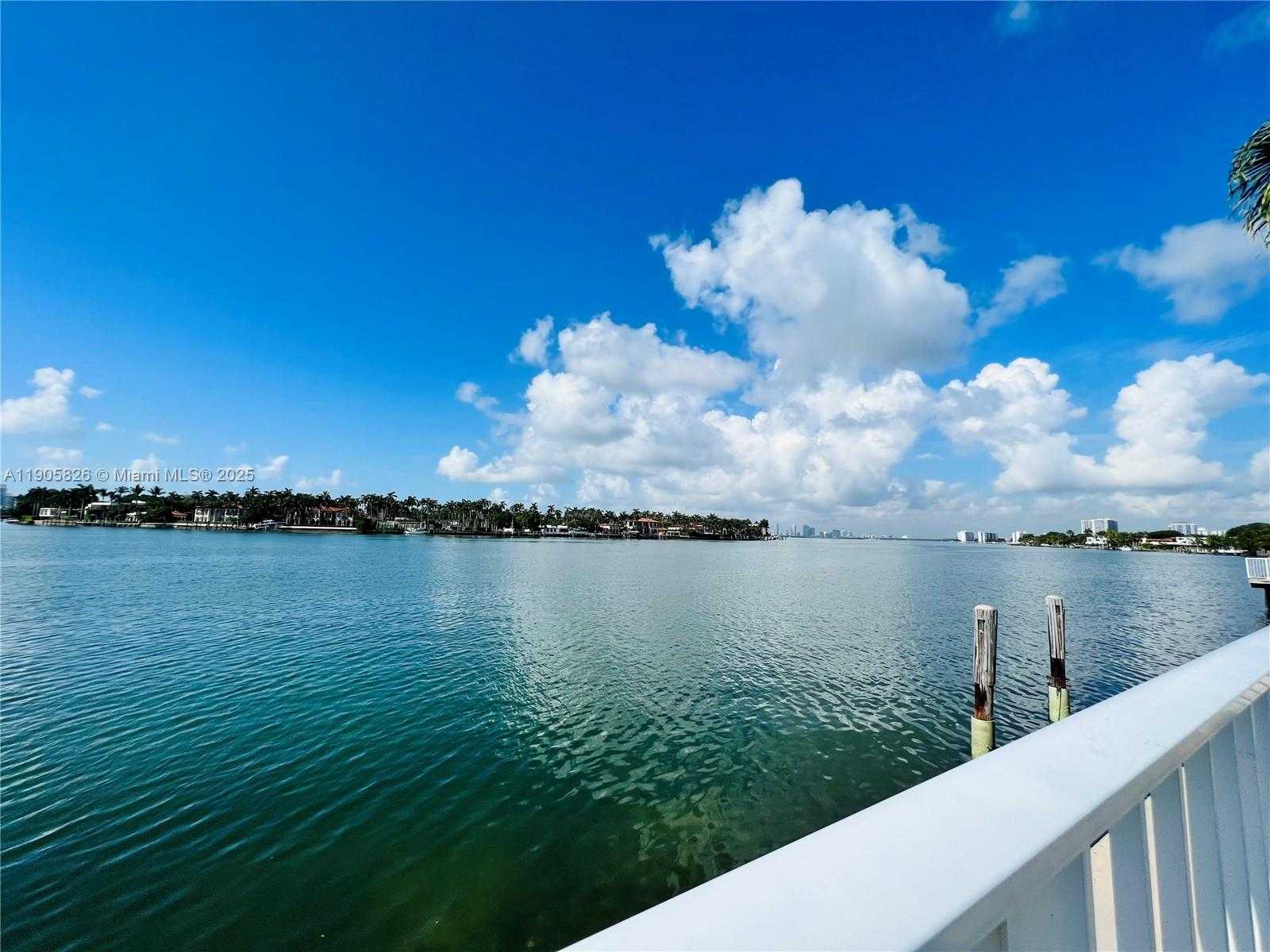 Small Image of 950 BAY DR #6, Miami Beach Number 17