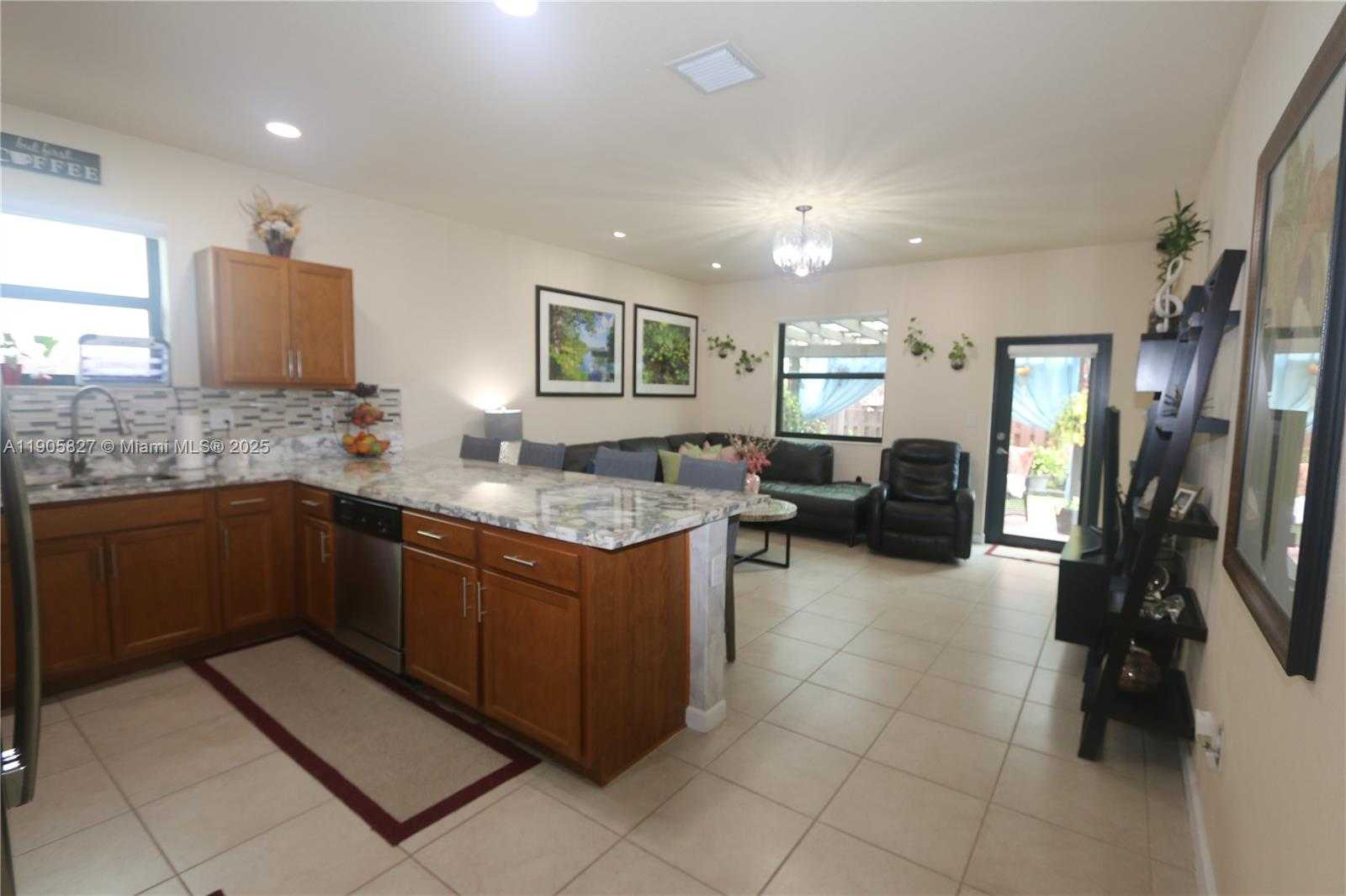 Small Image of 24123 SOUTH WEST 118TH AVE, Homestead Number 34