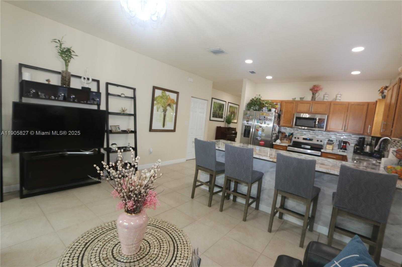 Small Image of 24123 SOUTH WEST 118TH AVE, Homestead Number 40