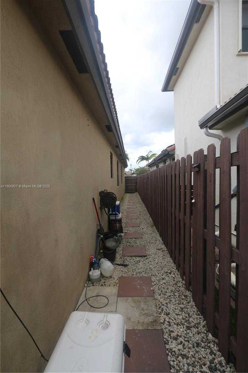 Small Image of 24123 SOUTH WEST 118TH AVE, Homestead Number 47