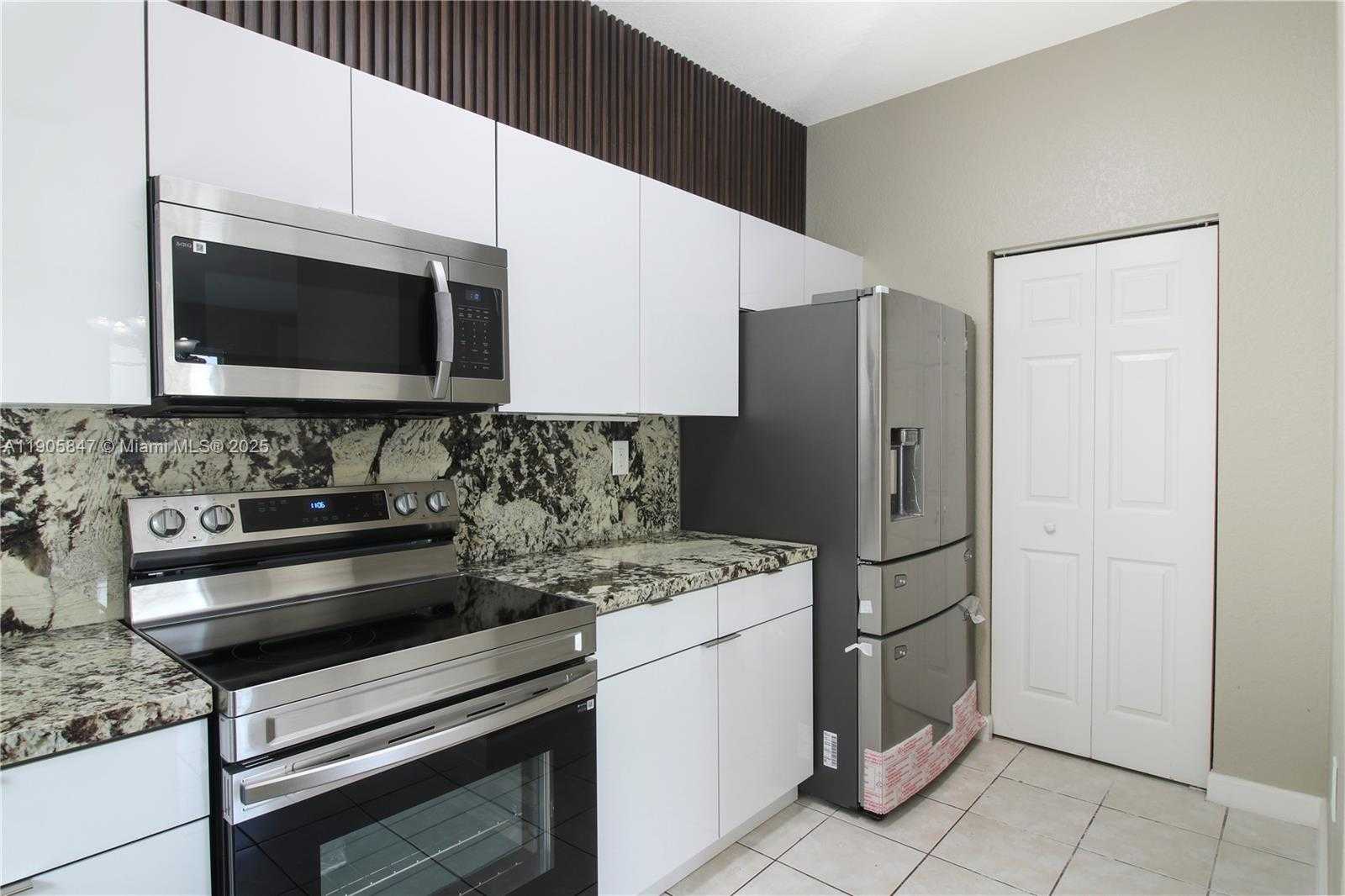 Small Image of 12844 SOUTH WEST 133 TERRACE, Miami Number 12