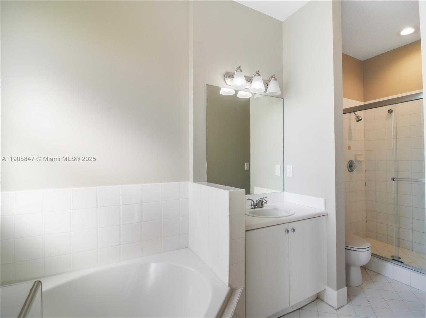 Small Image of 12844 SOUTH WEST 133 TERRACE, Miami Number 23