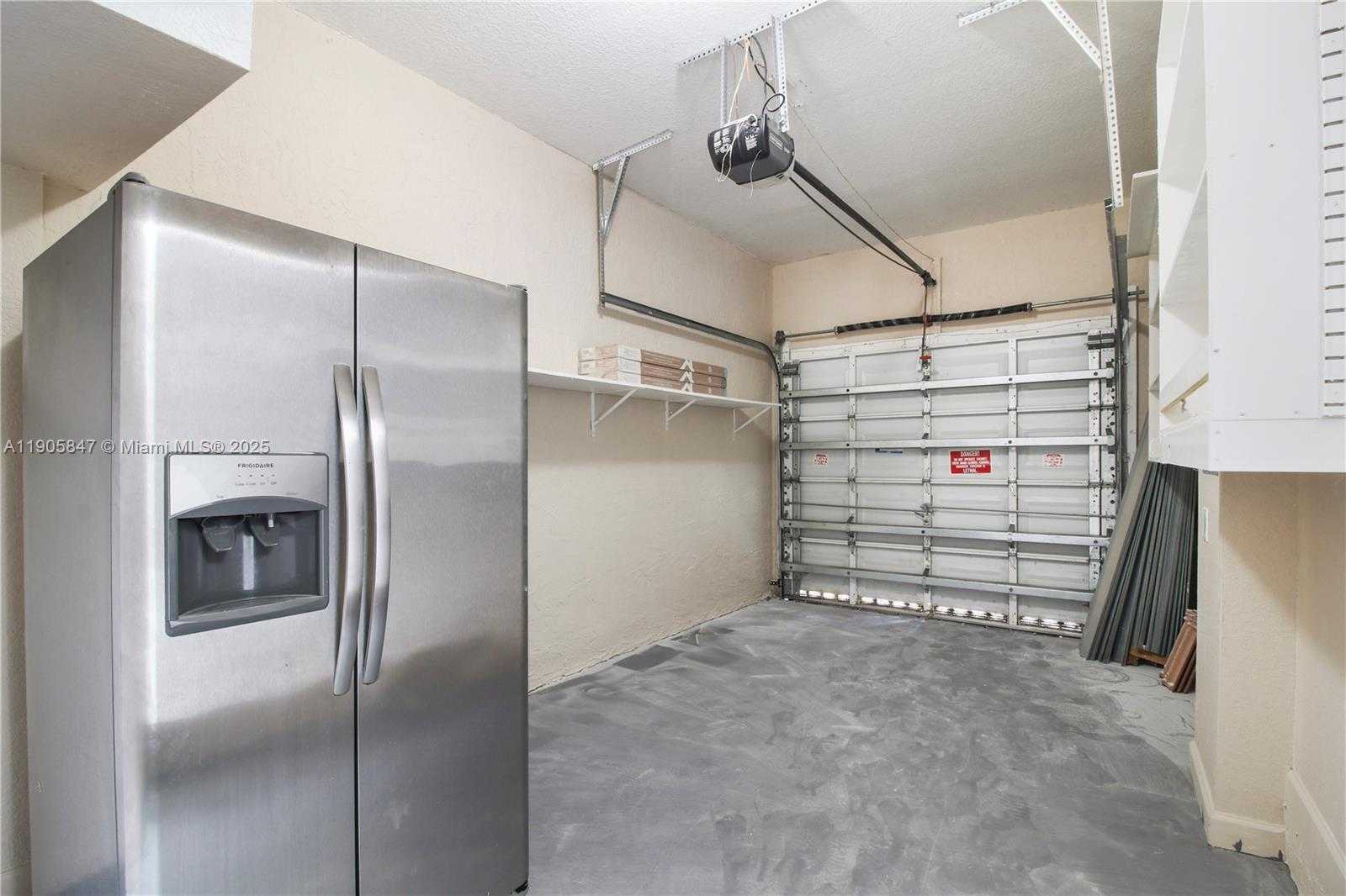 Small Image of 12844 SOUTH WEST 133 TERRACE, Miami Number 32