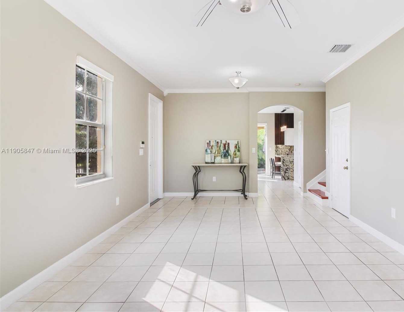 Small Image of 12844 SOUTH WEST 133 TERRACE, Miami Number 7