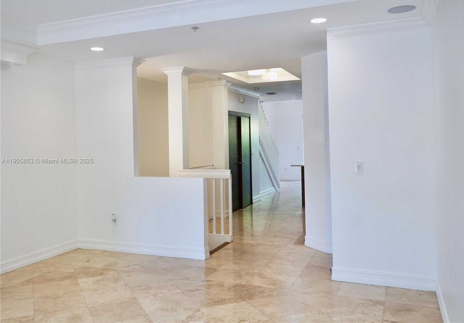 Small Image of 615 SANTANDER AVE #B, Coral Gables Number 7