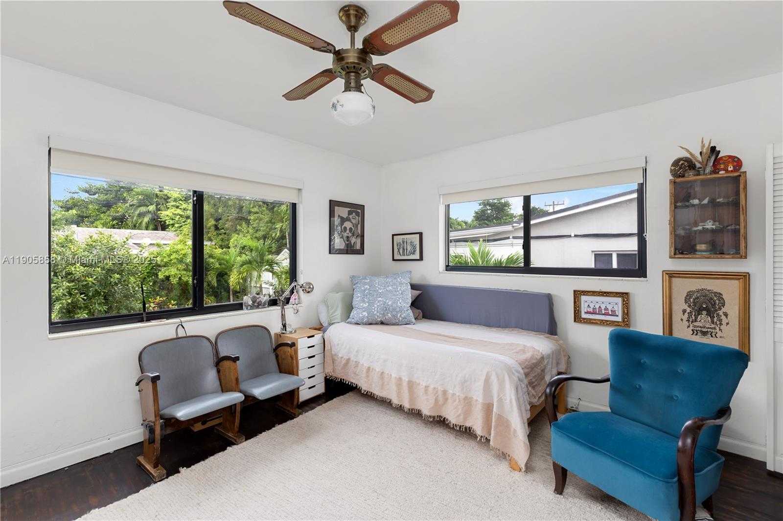 Small Image of 8531 SOUTH WEST 27TH TER, Miami Number 9